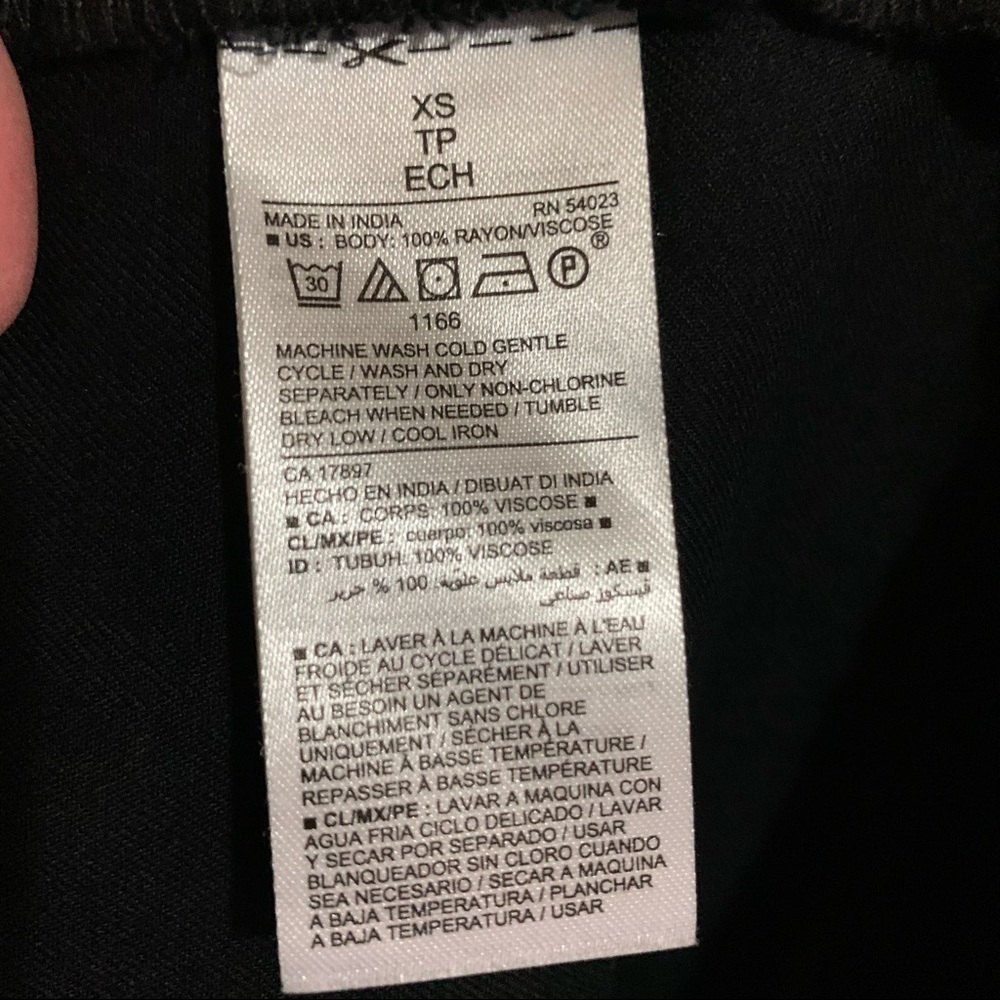 Old Navy Black Long Sleeve Henley Button down Dress. Size XS - Picture 6 of 9